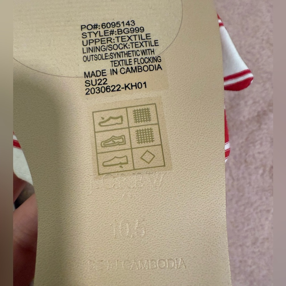 🟢🟢J. Crew Red and White Striped Sandals - Picture 4 of 4